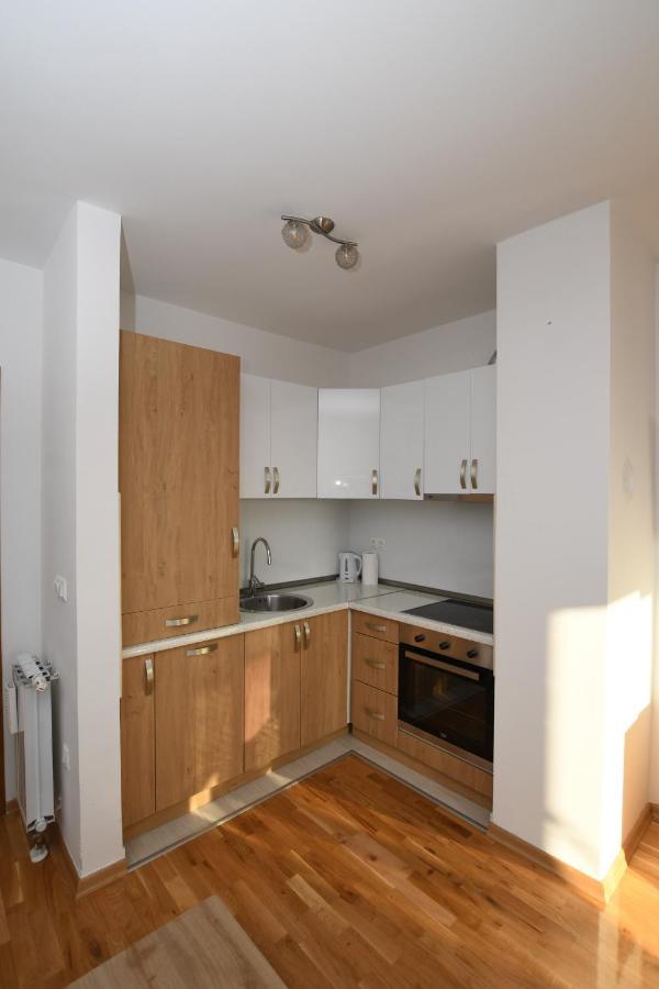 Sky Way Studio Apartment Сараево Экстерьер фото