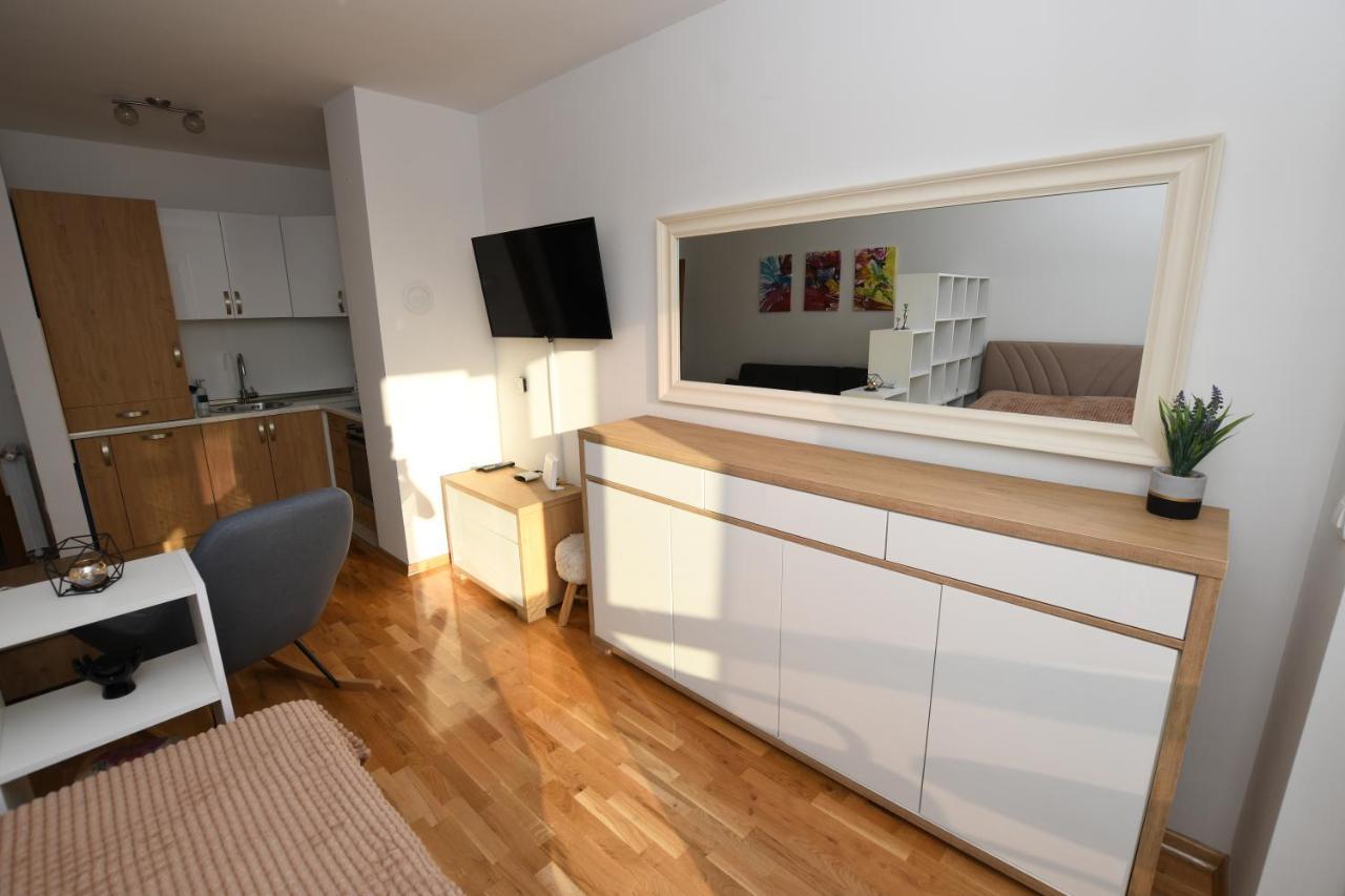 Sky Way Studio Apartment Сараево Экстерьер фото