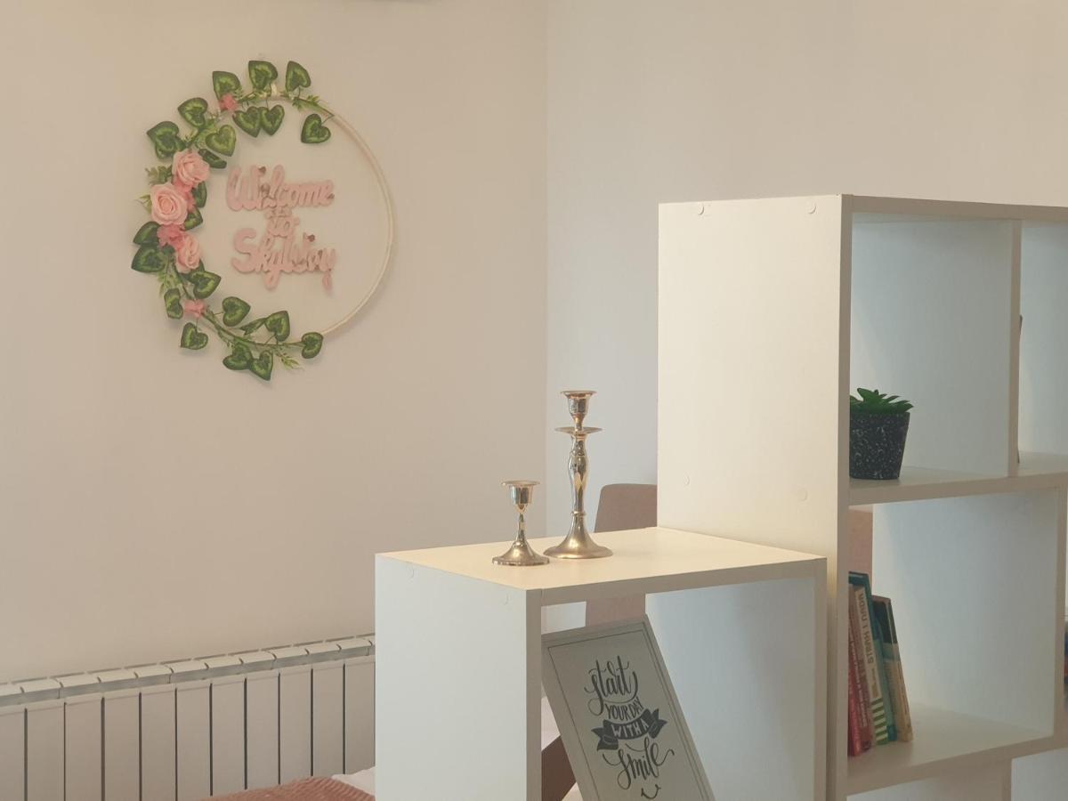 Sky Way Studio Apartment Сараево Экстерьер фото